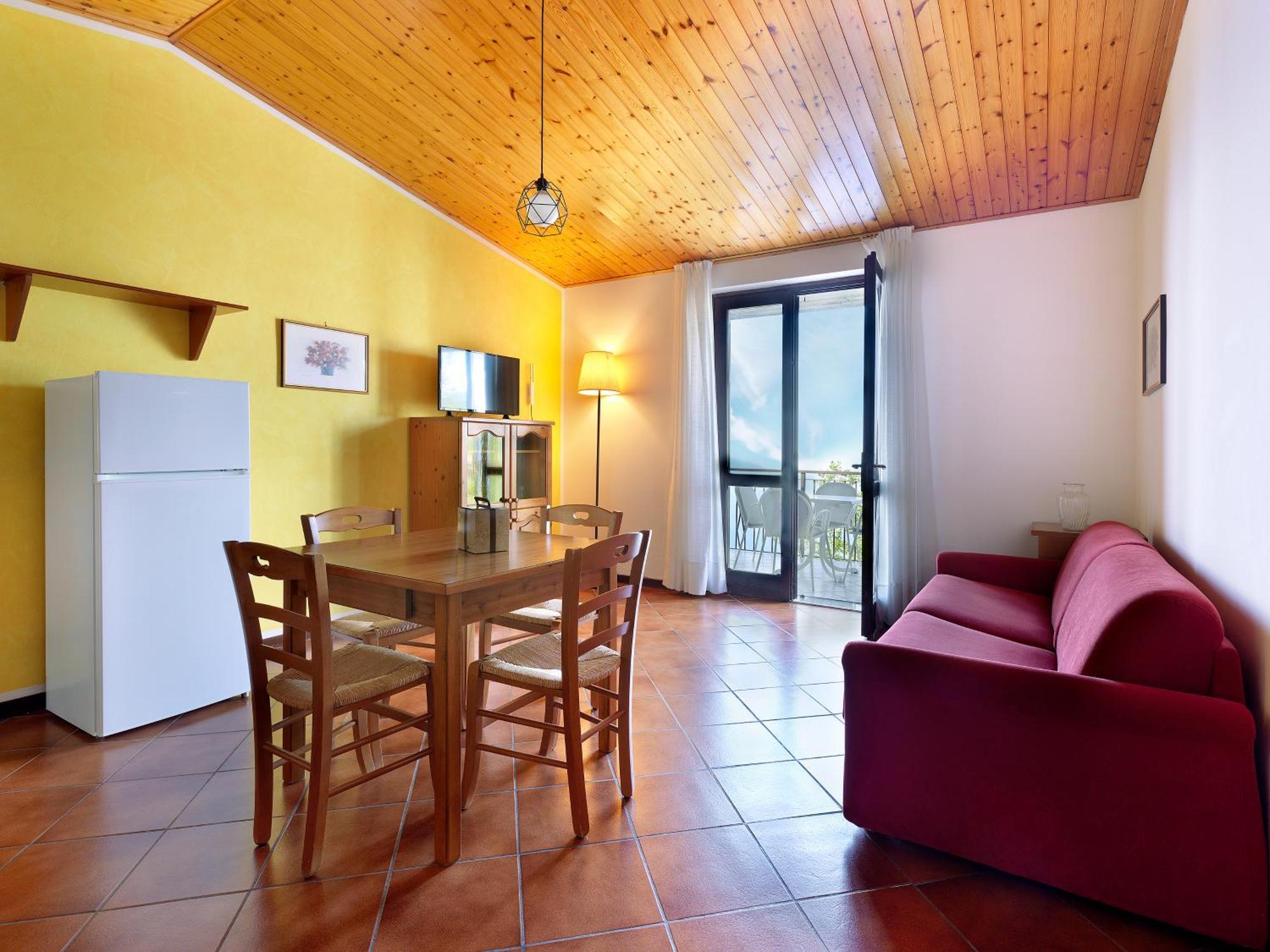 Hotel Residence Panorama La Forca, Gtsgroup Tignale Room photo